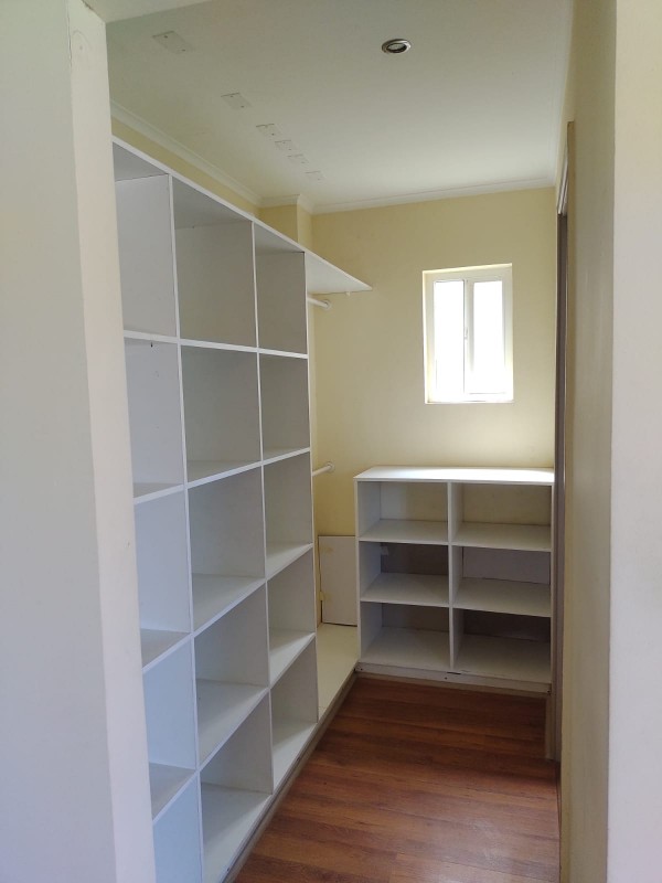 Casa en Venta – Valles del Country, Av. del Agua, Talca