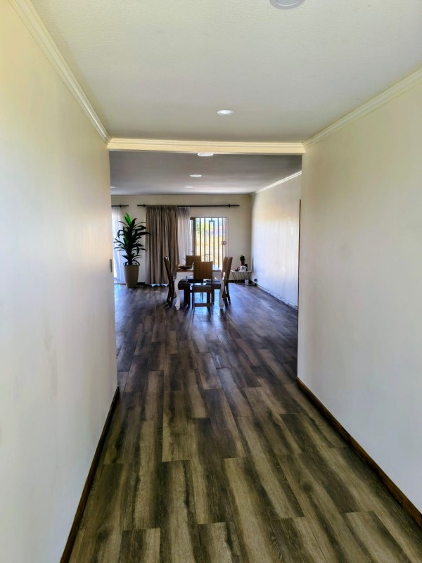 Linda Casa de 315 M²,en Parcela de 5.000 M² , Pelarco