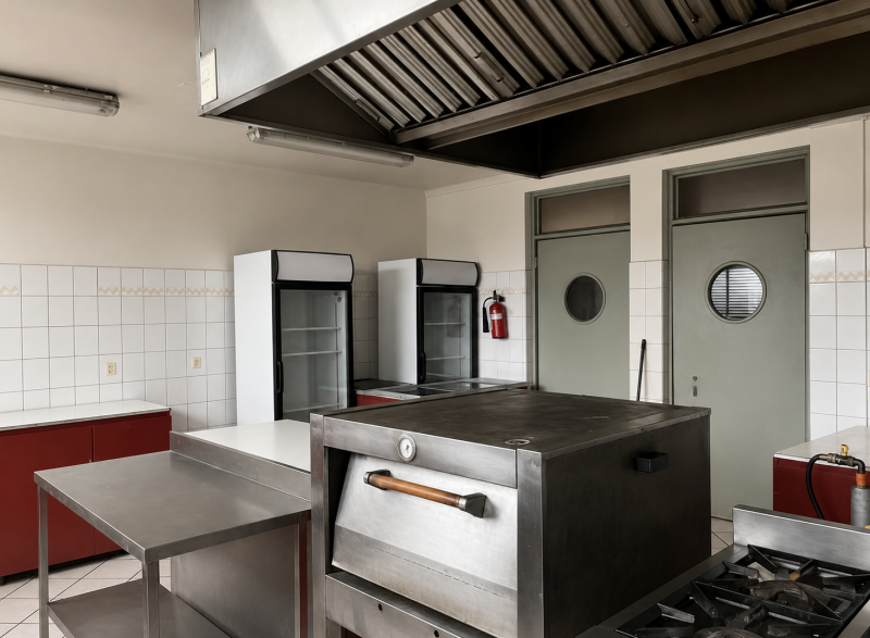 Se Vende Excepcional Propiedad Comercial Multipropósito