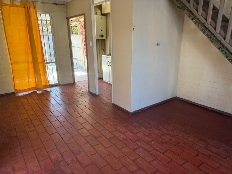 Se Arrienda Casa , 2 D /1 B – Villa Samuel Lillo, Talca