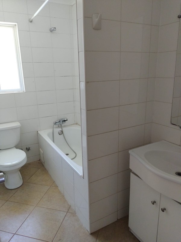 Casa en Venta – Valles del Country, Av. del Agua, Talca