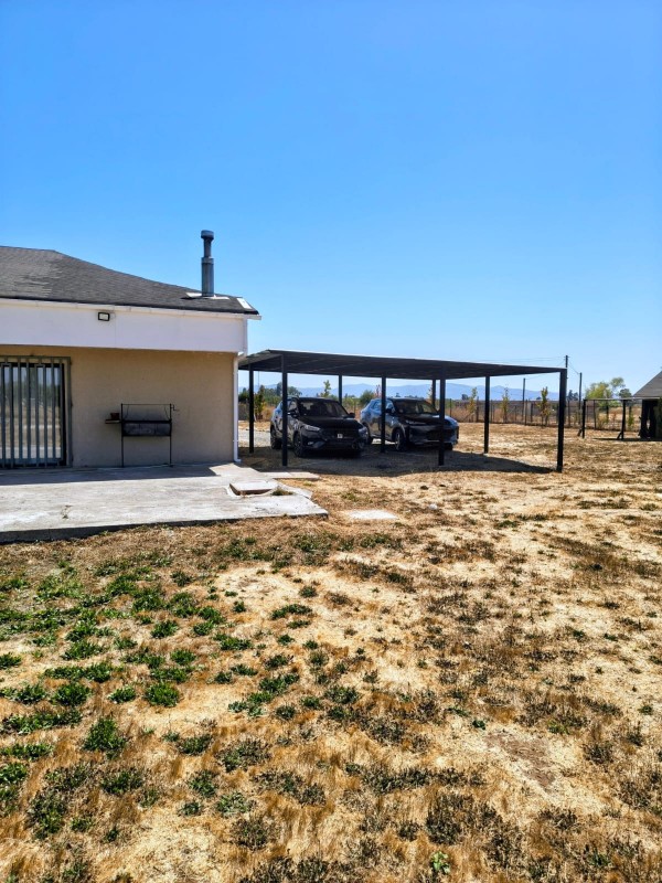 Linda Casa de 315 M²,en Parcela de 5.000 M² , Pelarco