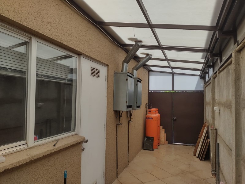 Casa en Venta – Valles del Country, Av. del Agua, Talca