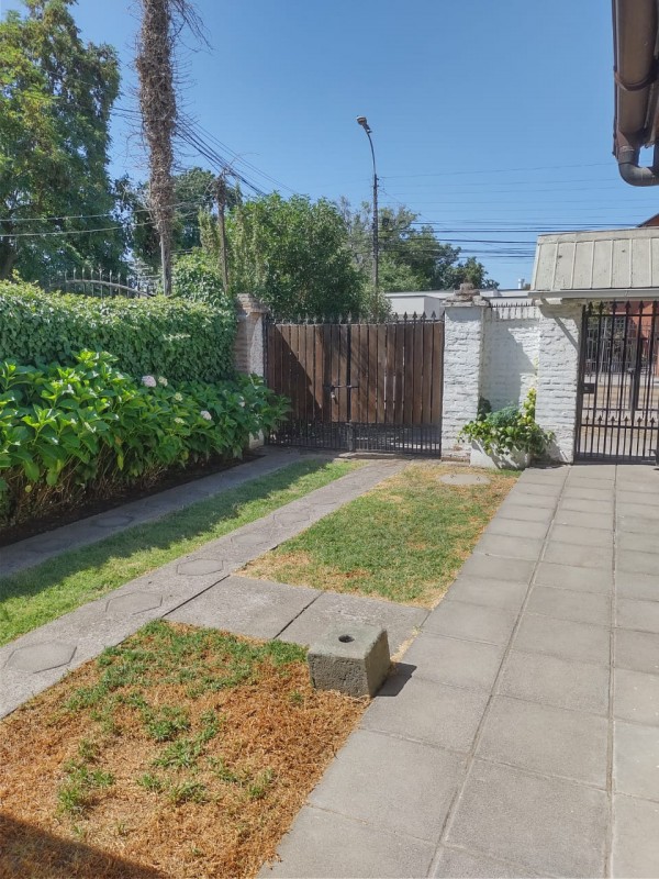Casa en Sector Sur/poniente en Talca, 3 Dorm. 2 Baños