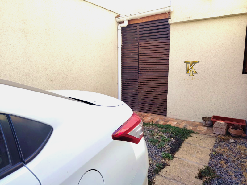 Cercano Av, Principal y Supermercados