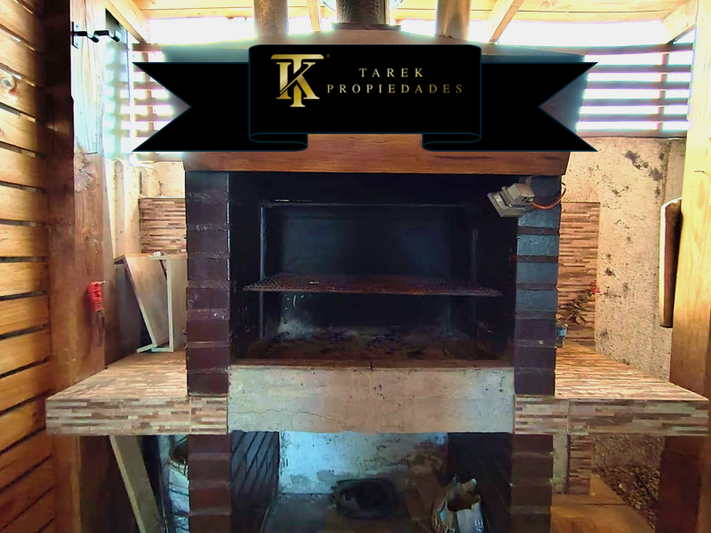 Cercano Av, Principal y Supermercados