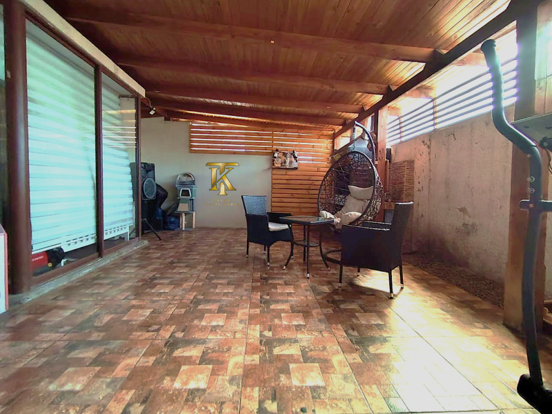 Cercano Av, Principal y Supermercados