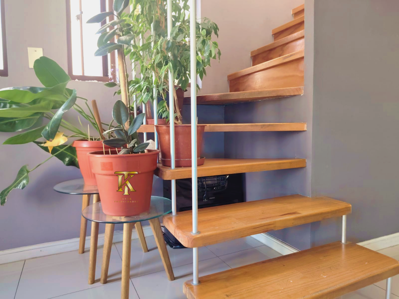 Cercano Av, Principal y Supermercados