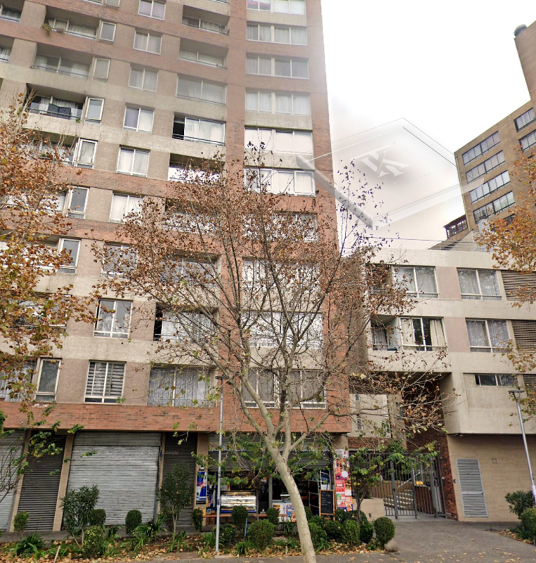 A Pasos del Metro y Comercio Con Vista Norte y Poniente.