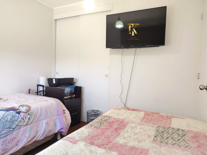 Cercano Av, Principal y Supermercados