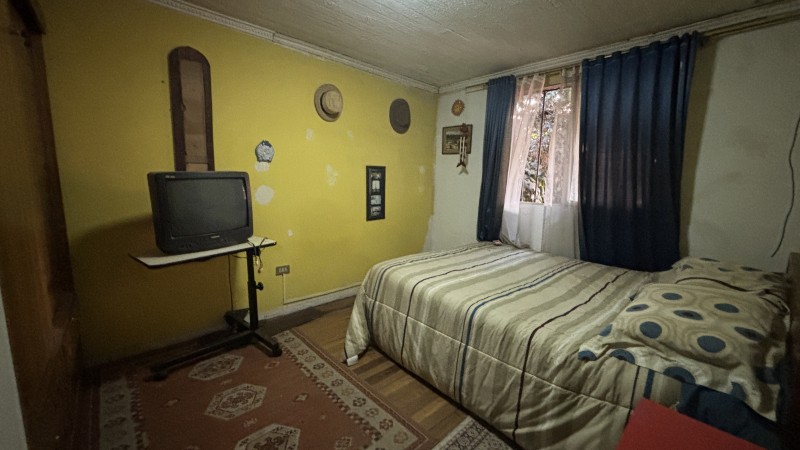Se Vende Linda y Amplia Casa Esquina en Ñuñoa 4D+1B