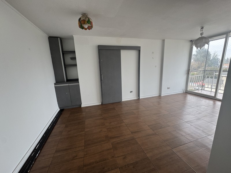 Se Vende Lindo Departamento en Condominio-La Florida 2D+1+E