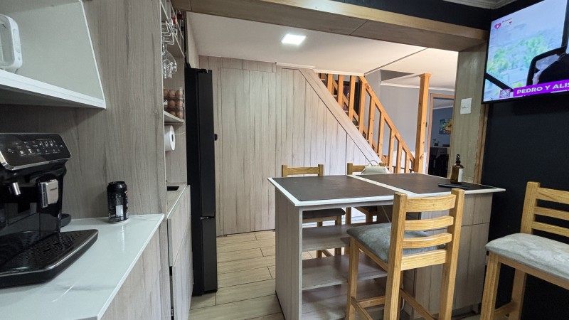 Se Vende Hermosa Casa Remodelada 3D+1B Cerrillos