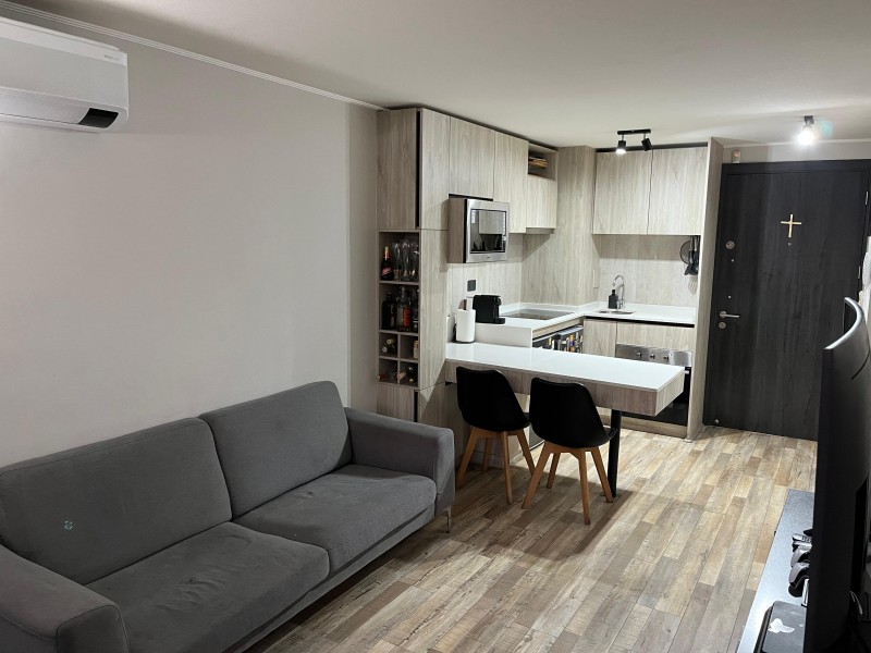 Fotografía de Hermoso Depto en Arriendo 2D+2B Metro Toesca