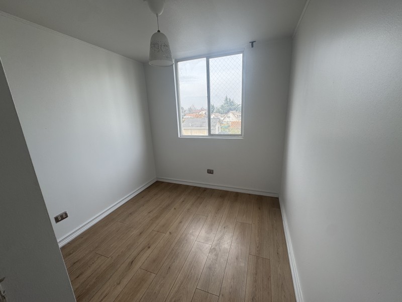 Se Vende Lindo Departamento en Condominio-La Florida 2D+1+E