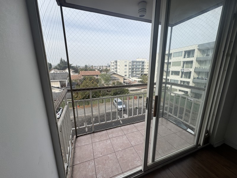 Se Vende Lindo Departamento en Condominio-La Florida 2D+1+E