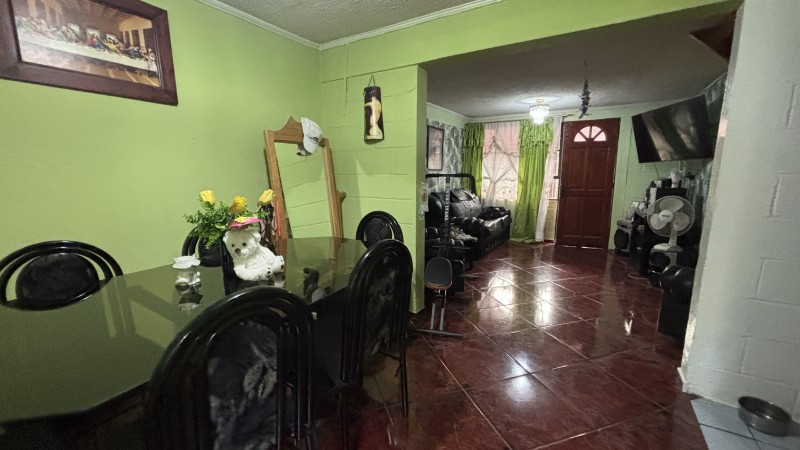 Linda Casa en Venta Peñalolén 2D+1B