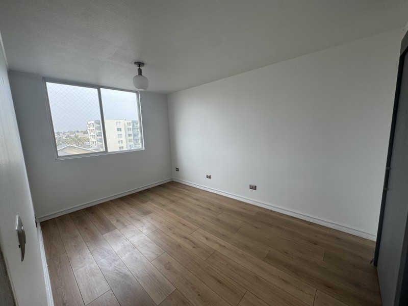 Se Vende Lindo Departamento en Condominio-La Florida 2D+1+E
