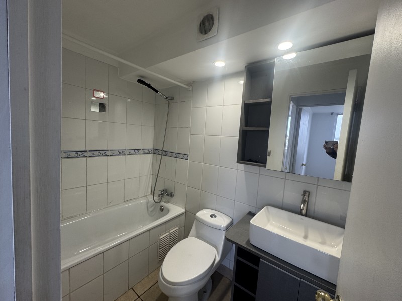 Se Vende Lindo Departamento en Condominio-La Florida 2D+1+E