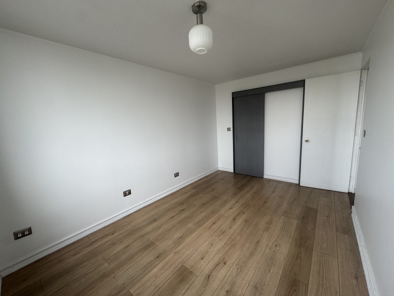 Se Vende Lindo Departamento en Condominio-La Florida 2D+1+E