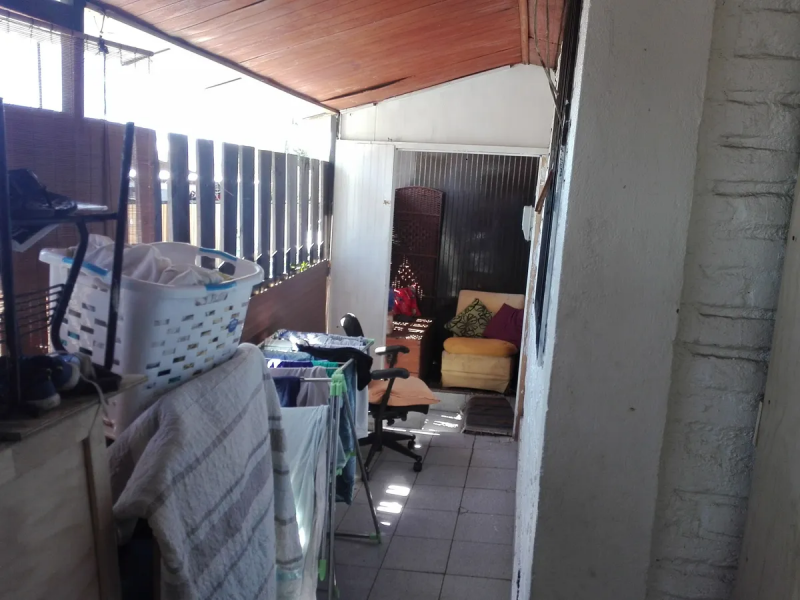 Se Vende Casa en la Reina 3D+1B