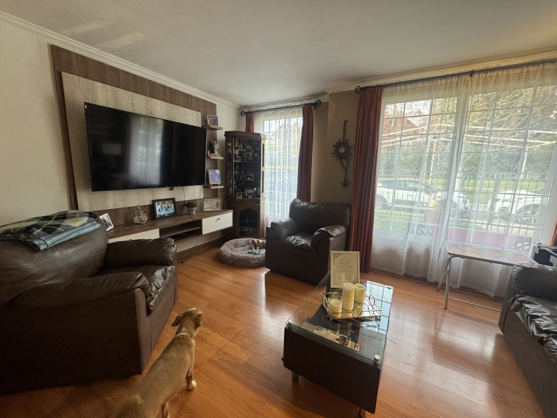 Hermosa Casa en Arriendo 2D+3B+Piscina - Ciudad del Este