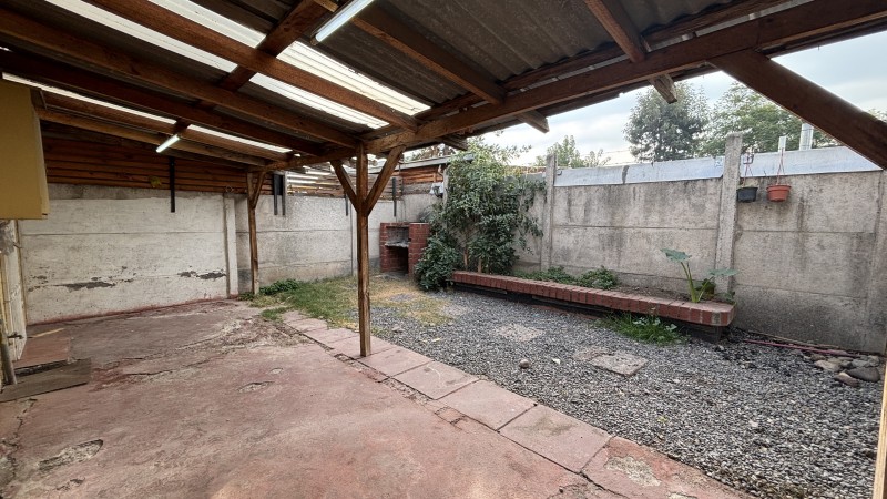 Linda Casa en Arriendo 3D+2B+E Puente Alto
