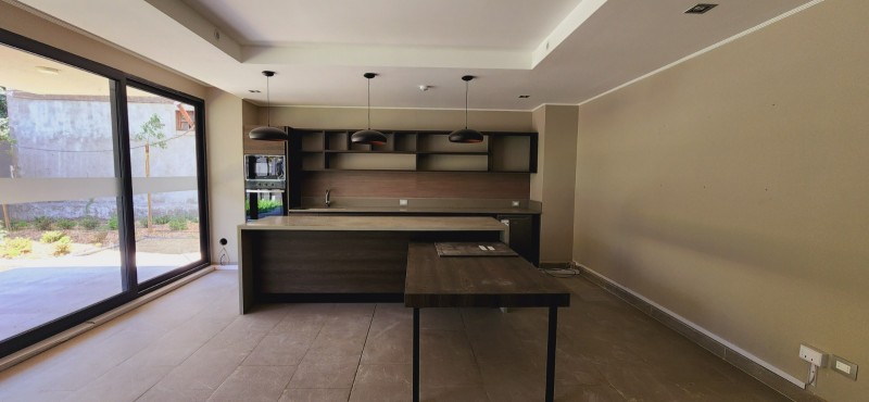 Se Vende Departamento Por Viaje