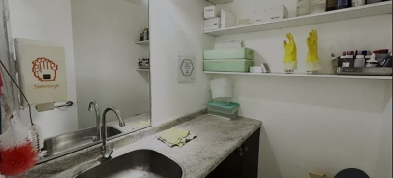 Se Arrienda Oficina en la Calle las Bellotas