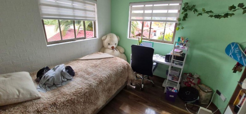 Hermosa Casa 2 Pisos en Arriendo 4D4B+E