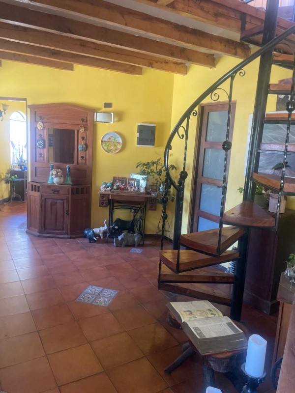 Parcela Con Casa Familiar en Condominio + Piscina + Quincho