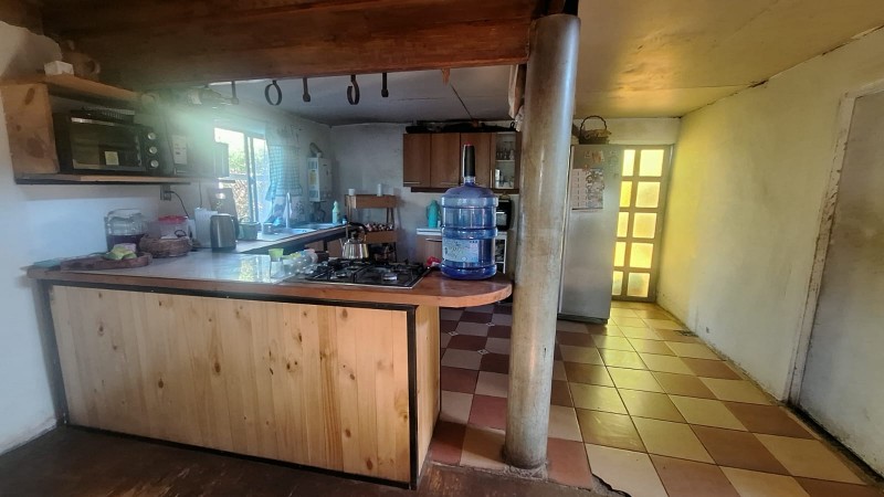 Parcela 2500M2 Con 3 Casas 2 Piscinas Valor Conversable
