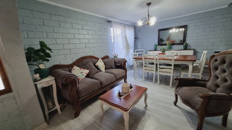 Hermosa Casa 2 Pisos 3D2B+E+B