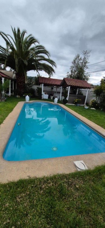 Hermosa Casa 2 Pisos en Arriendo 4D4B+E