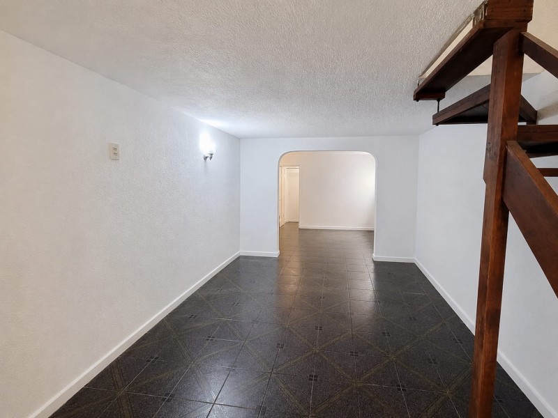 Casa Sólida y Regularizada en Melipilla| 3D+Estacionamiento