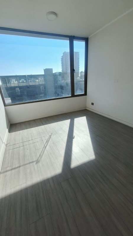 Amplia Oficina Dos Ambientes en Maipú