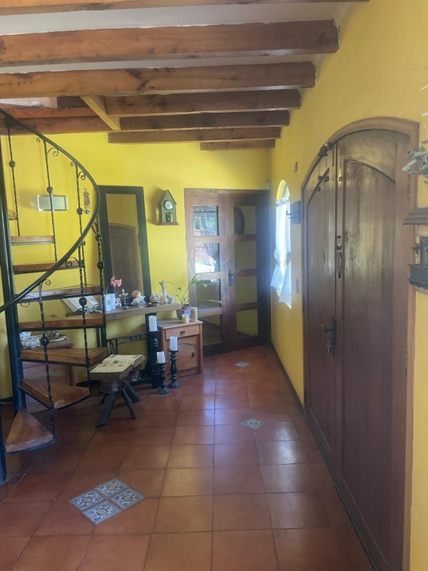 Parcela Con Casa Familiar en Condominio + Piscina + Quincho