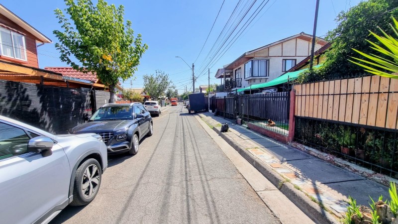 Hermosa y Acogedora Casa 3D+1B+1E en Puente Alto