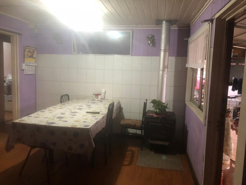 Oportunidad de Hostal en Validiva |14D4B+ Estacionamiento|