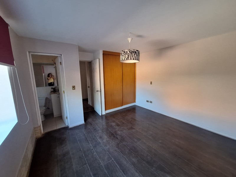 Casa Esquina 3D3B en Condominio, 200M2 en Peñaflor