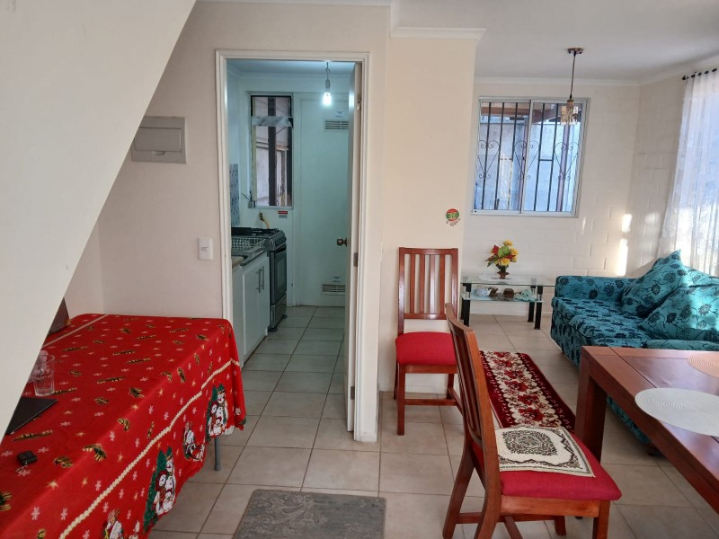 Hermosa Casa 2 Pisos, 2D2B