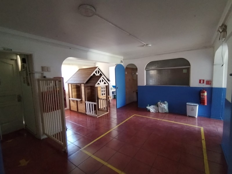 Hermosa Casa Comercial 5D3B Conchali en Venta