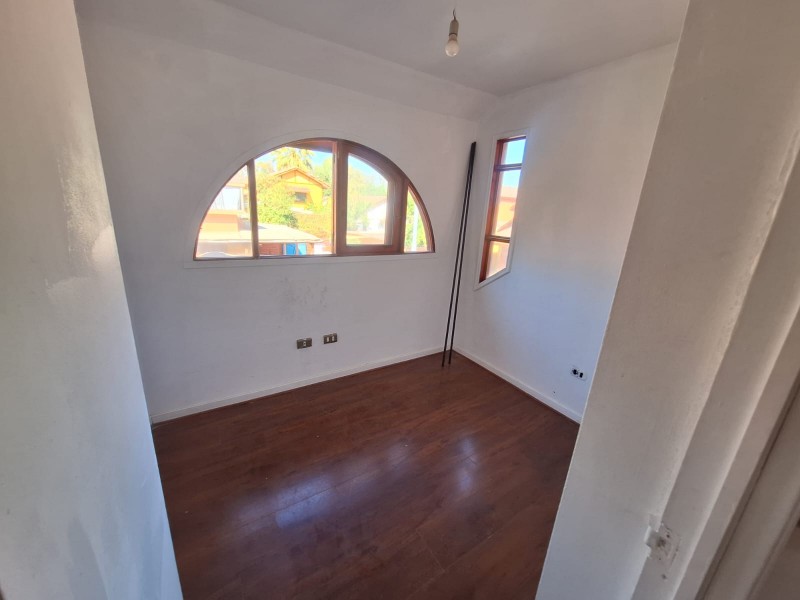 Casa Esquina 3D3B en Condominio, 200M2 en Peñaflor