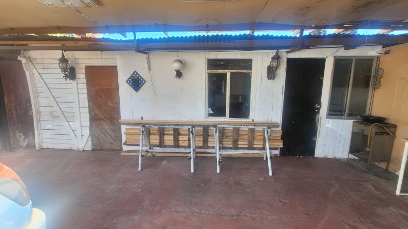 Hermosa Casa Esquina 5D2B