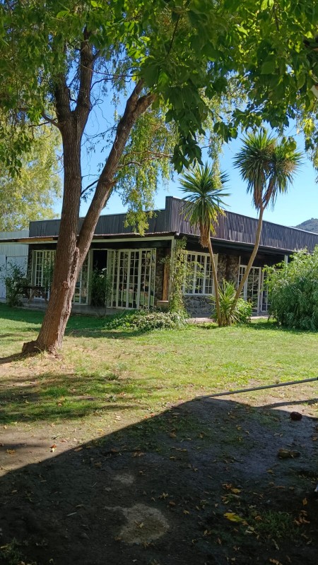 Venta de Gran Centro de Eventos Consolidado