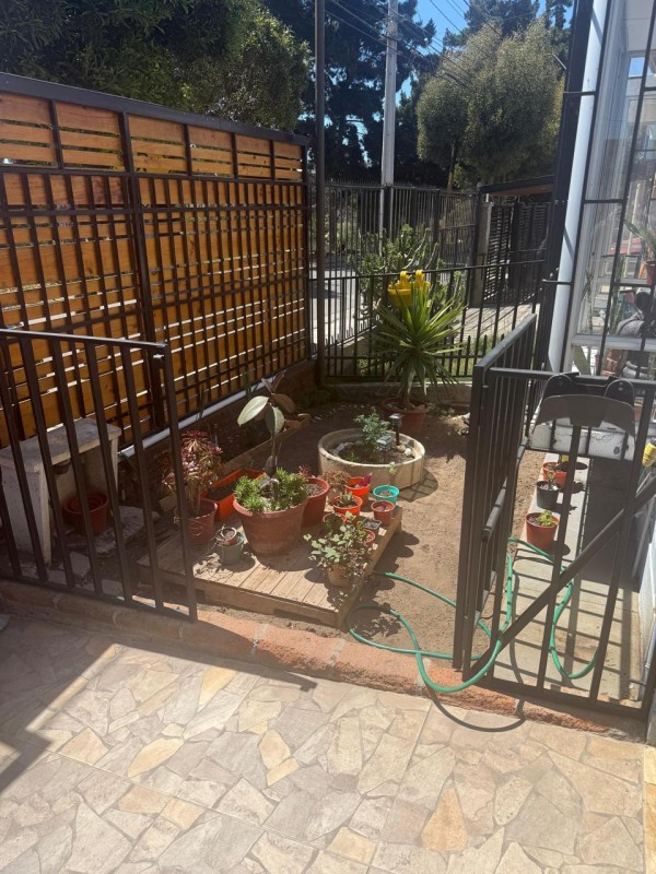 Hermosa Casa Esquina Ubicada en Sector Altos de Miramar 3D1B