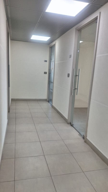 Amplia Oficina Dos Ambientes en Maipú