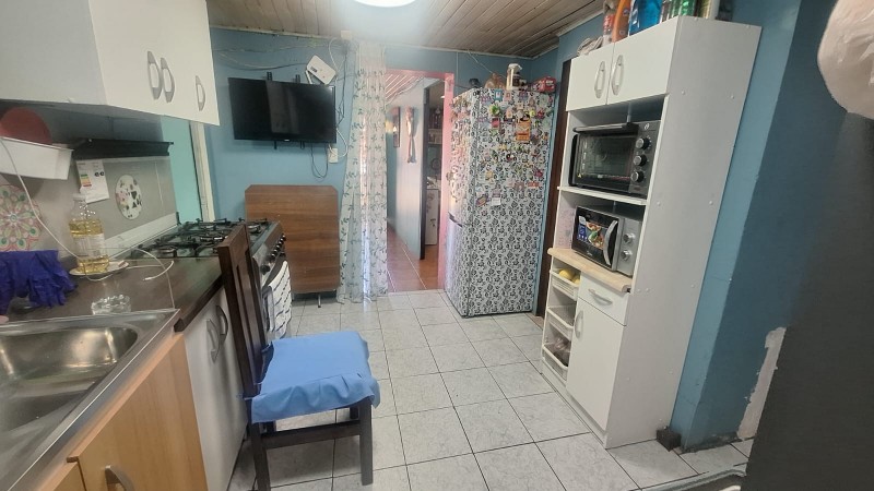 Hermosa Casa Esquina 5D2B