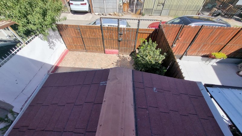 Hermosa y Amplia Casa de 2 Pisos 2D1B!!!