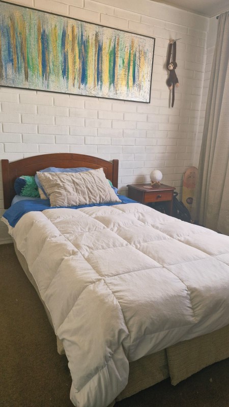 Oportunidad Casa de 3 Pisos Semi Amoblada